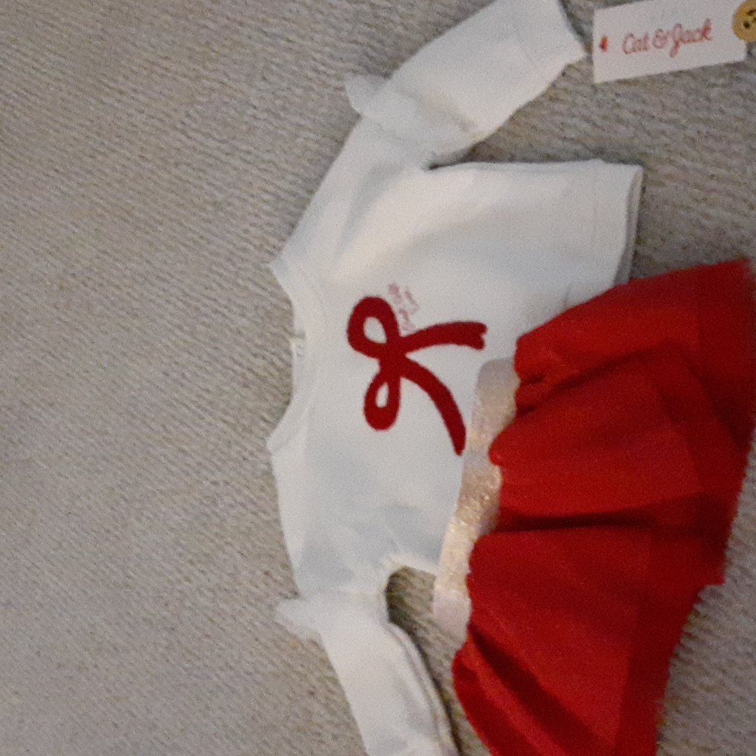 Brand New 2 Piece Set